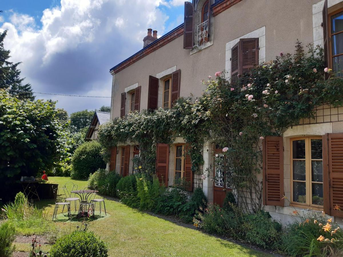 Le Buisson De La Gariole Bed and Breakfast Aubigny-sur-Nère Exteriör bild