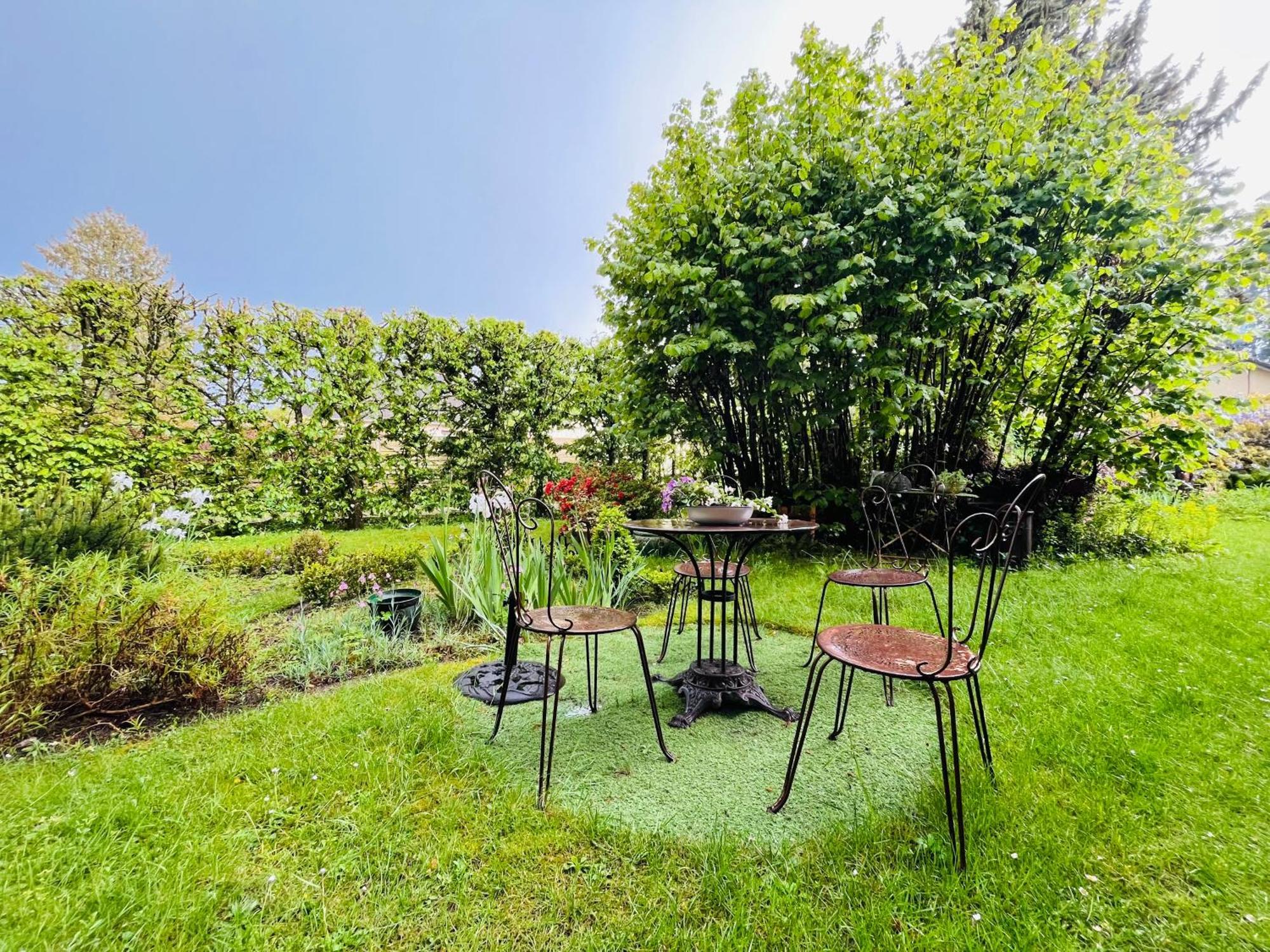 Le Buisson De La Gariole Bed and Breakfast Aubigny-sur-Nère Exteriör bild