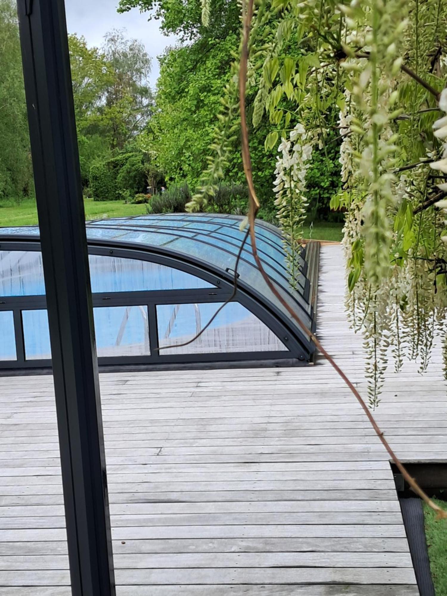 Le Buisson De La Gariole Bed and Breakfast Aubigny-sur-Nère Exteriör bild