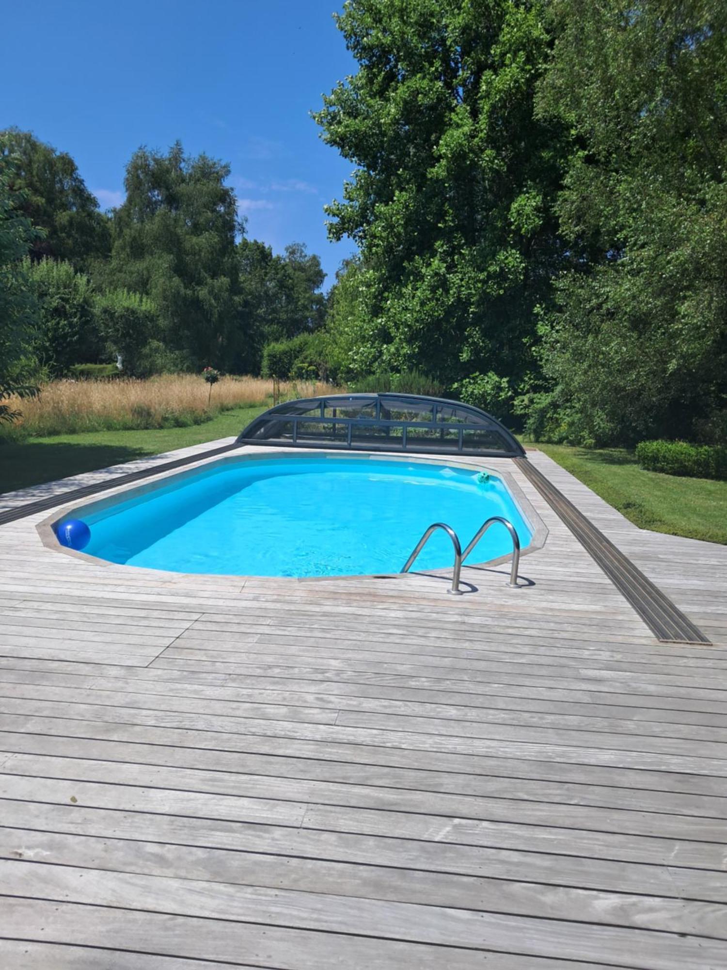 Le Buisson De La Gariole Bed and Breakfast Aubigny-sur-Nère Exteriör bild