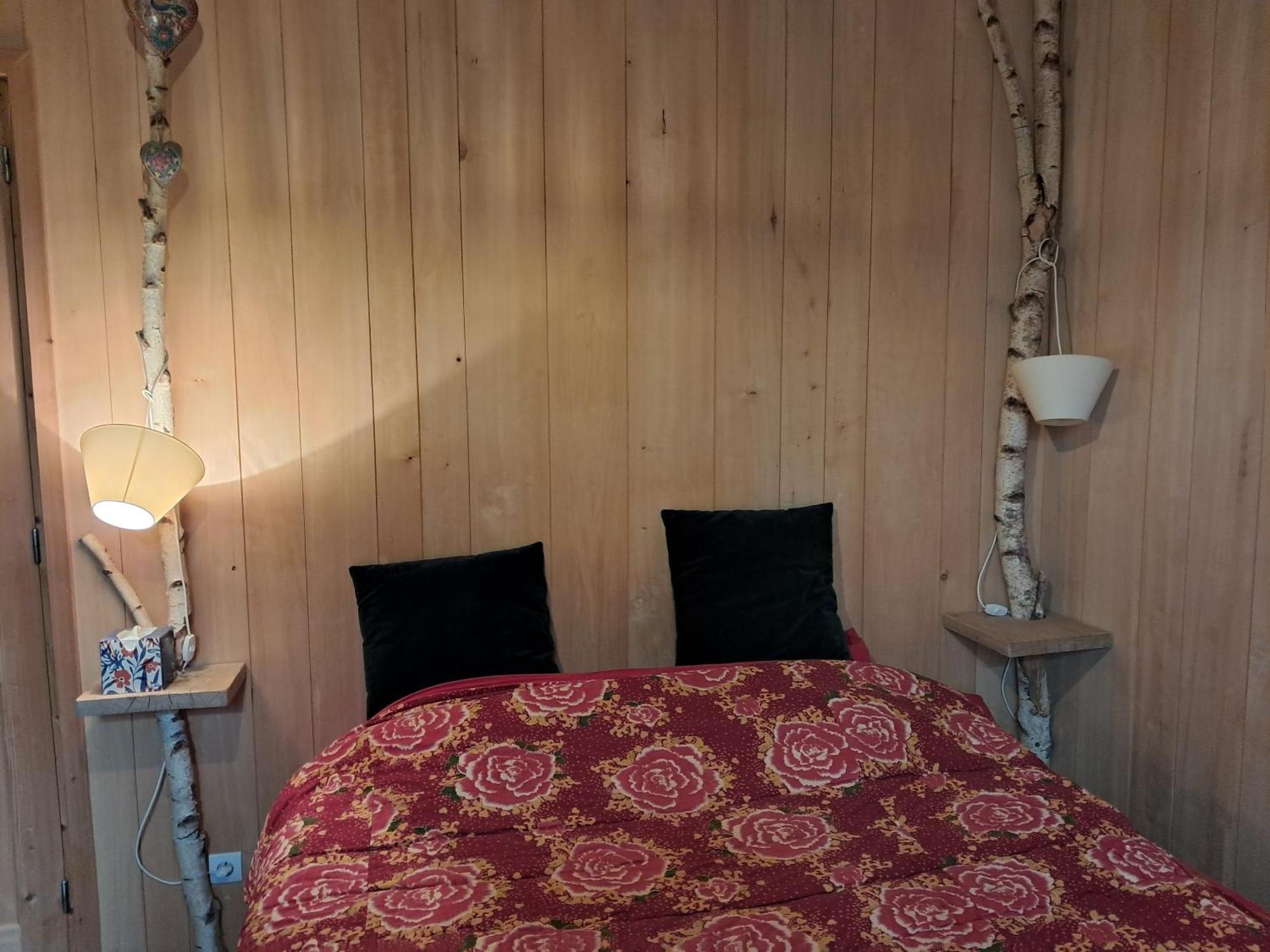 Le Buisson De La Gariole Bed and Breakfast Aubigny-sur-Nère Exteriör bild